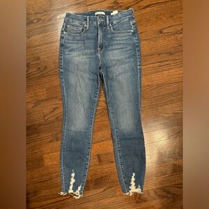 Good American “Good Legs Crop” Blue Skinny